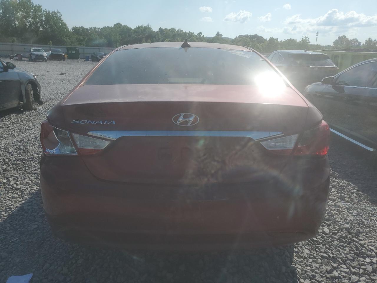 2013 HYUNDAI SONATA GLS photo 6