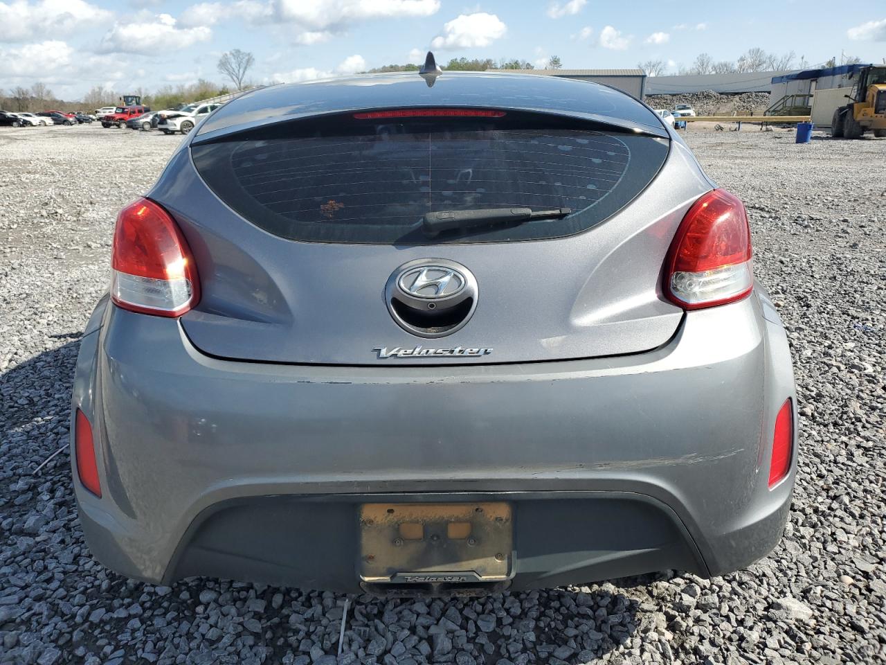2017 HYUNDAI VELOSTER photo 6