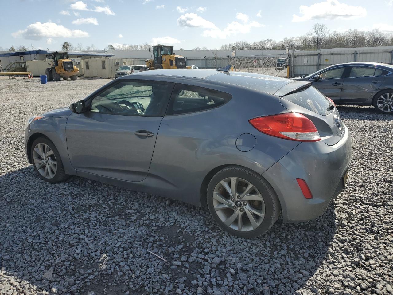 2017 HYUNDAI VELOSTER photo 2