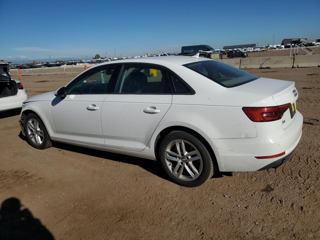 2017 AUDI A4 PREMIUM photo 2