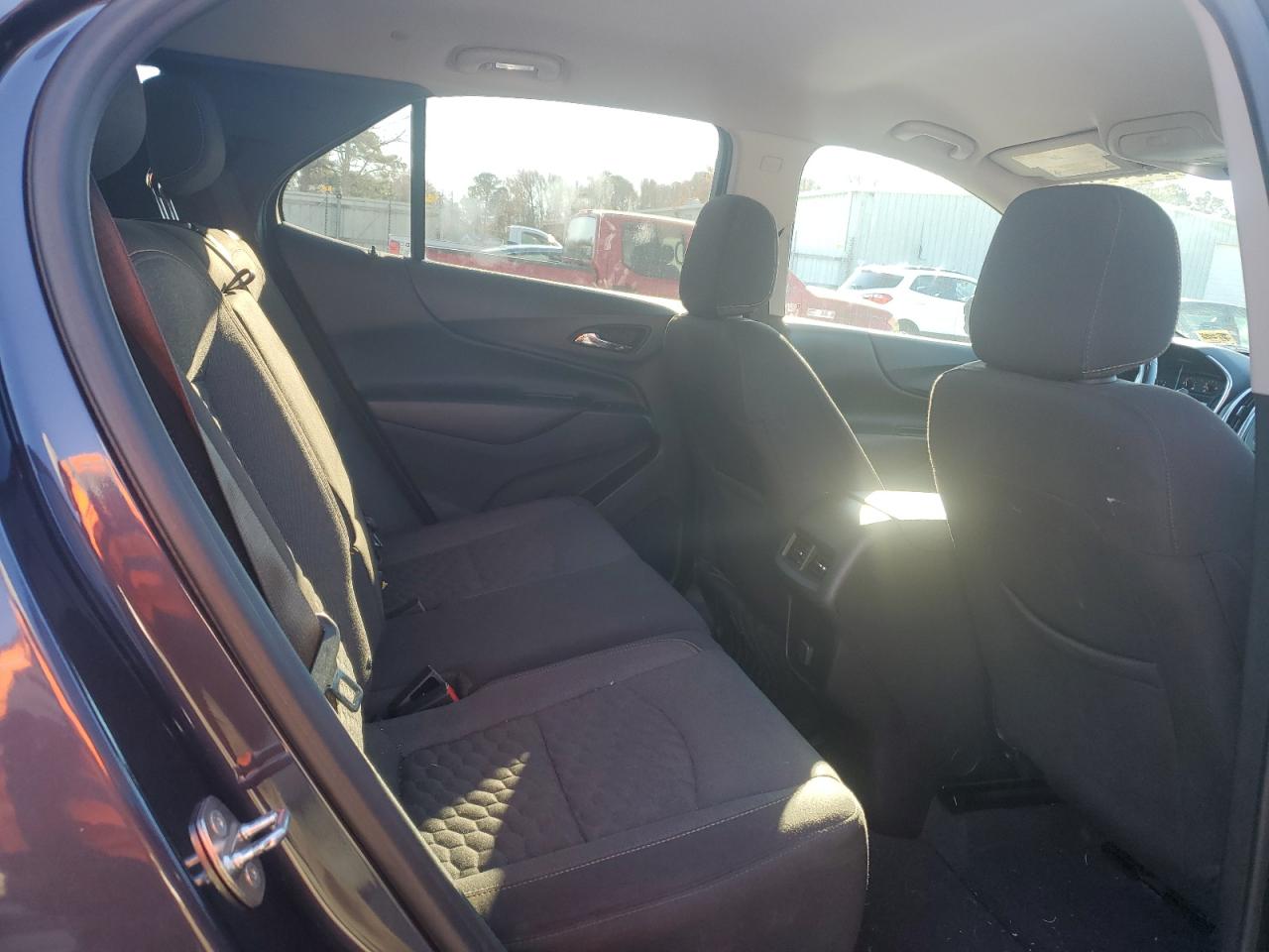 2018 CHEVROLET EQUINOX LT photo 21