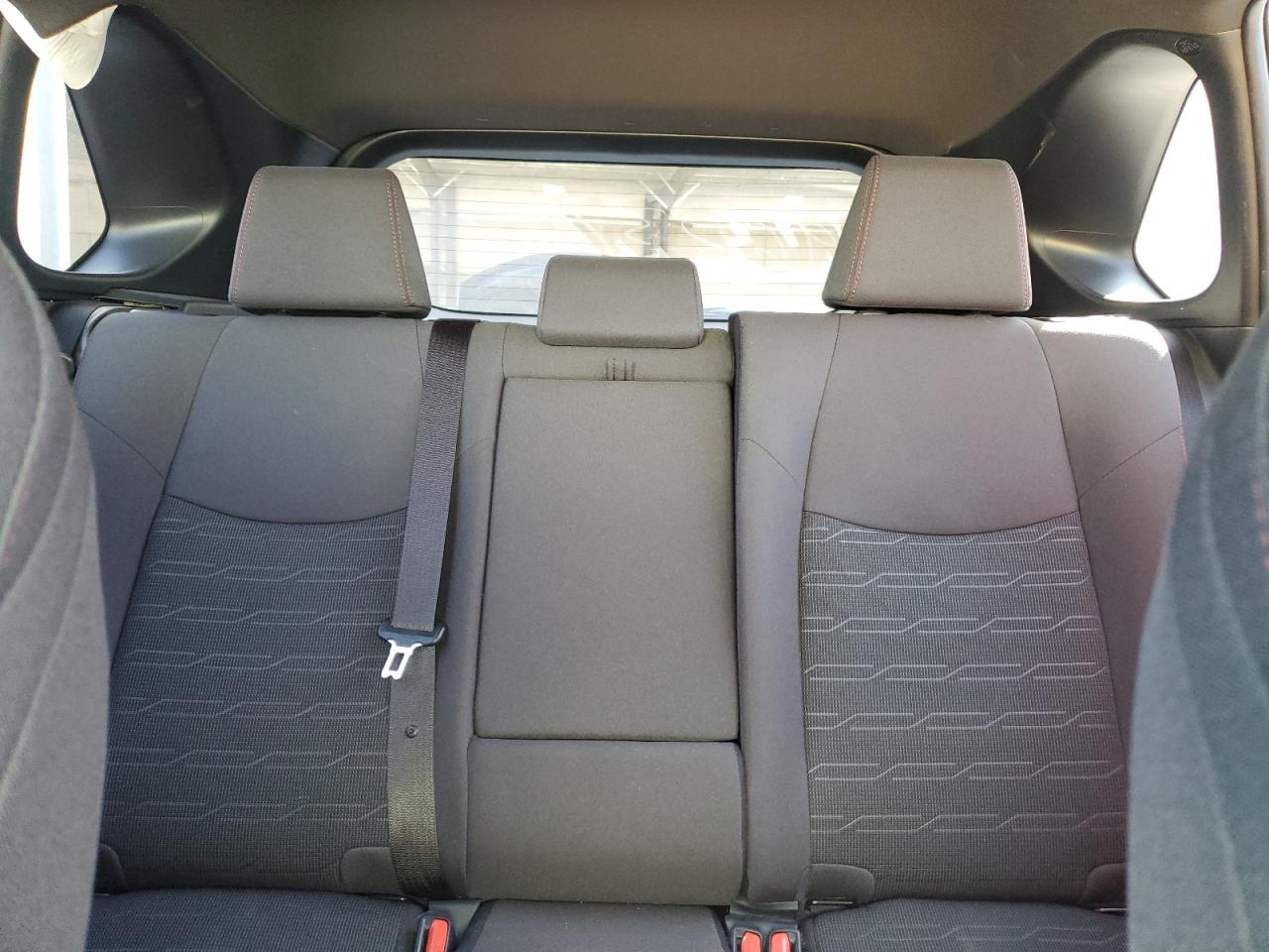 2021 TOYOTA RAV4 PRIME SE photo 19