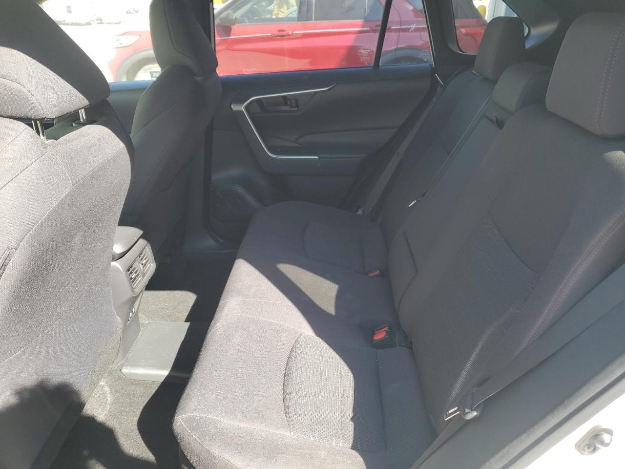 2021 TOYOTA RAV4 PRIME SE photo 21