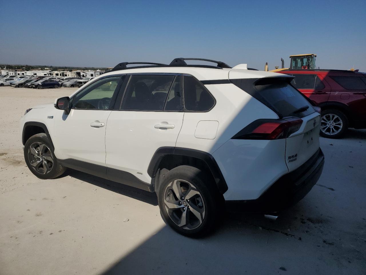 2021 TOYOTA RAV4 PRIME SE photo 3