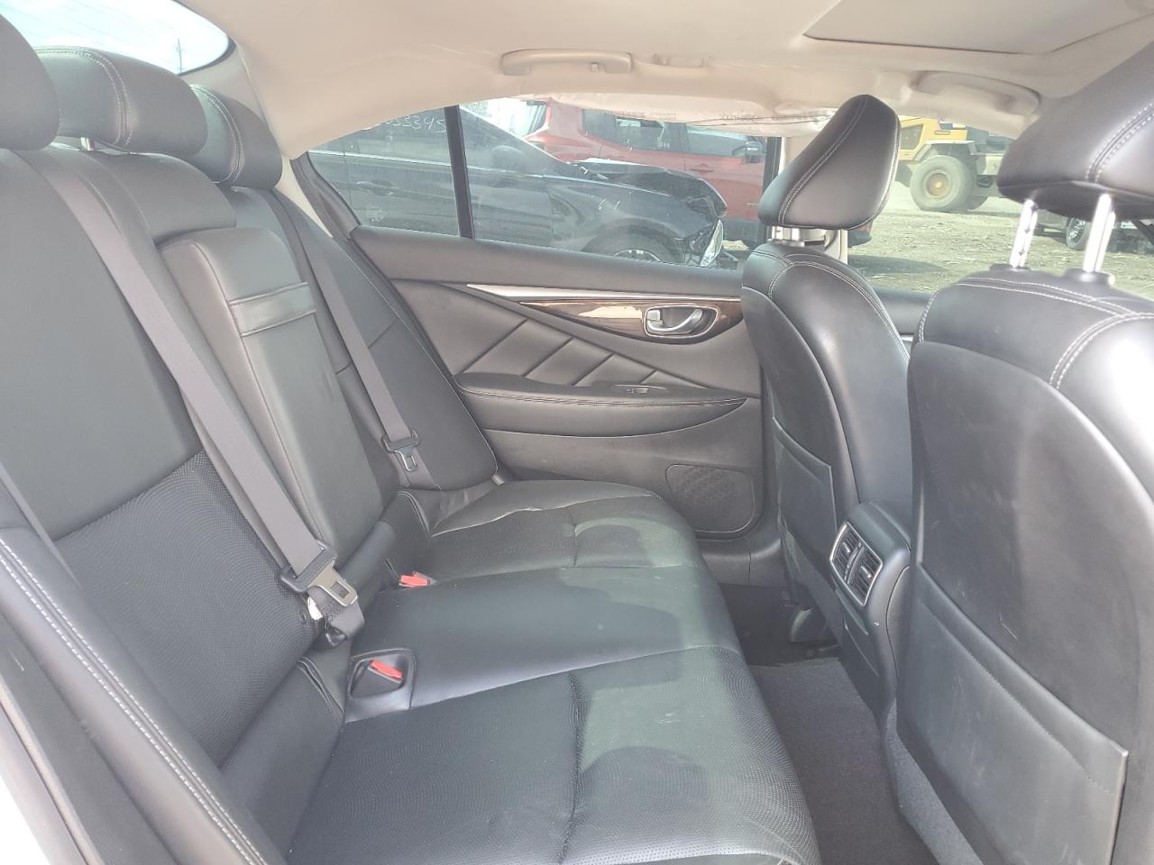 2015 INFINITI Q50 BASE photo 19