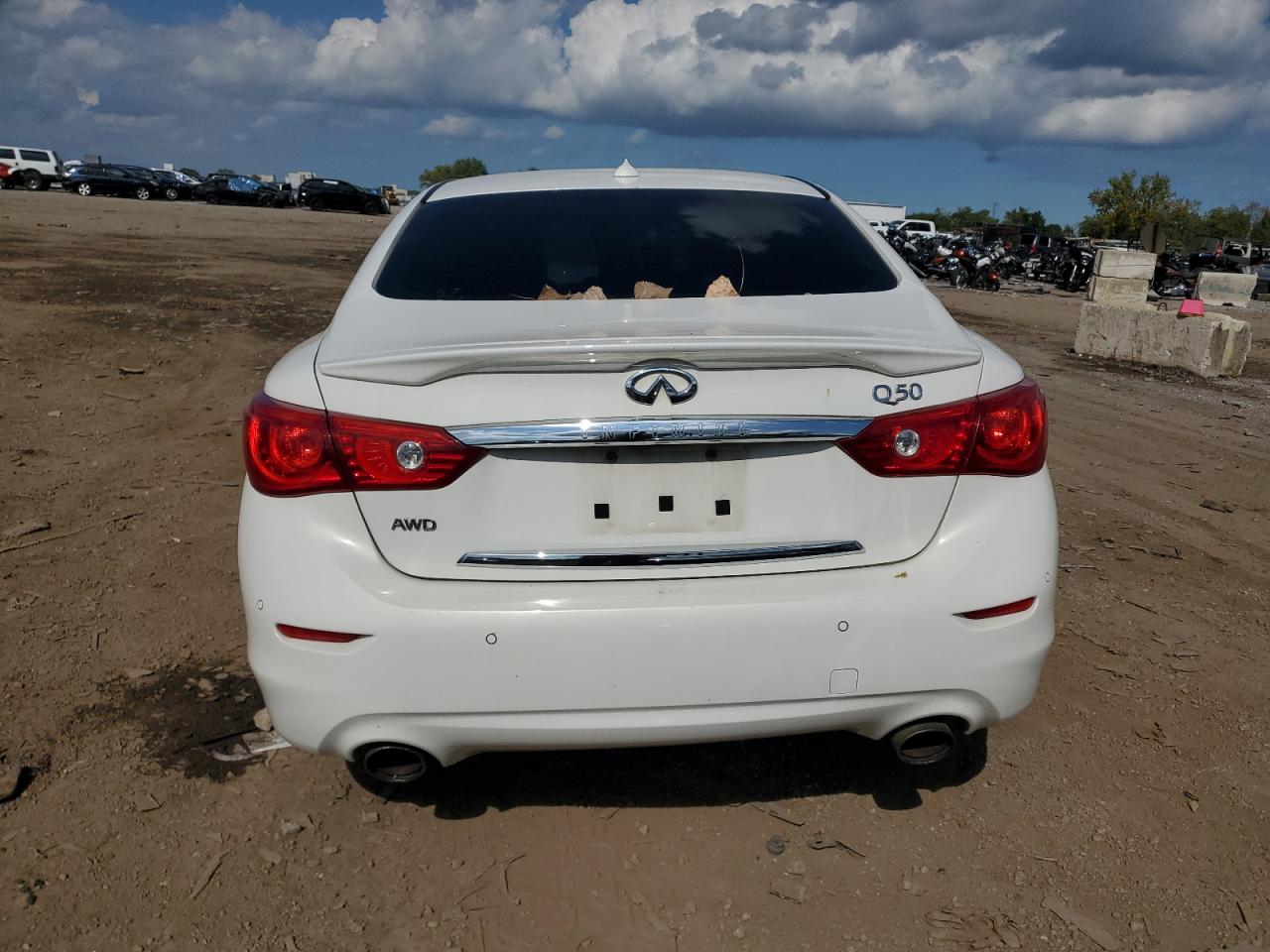2015 INFINITI Q50 BASE photo 11