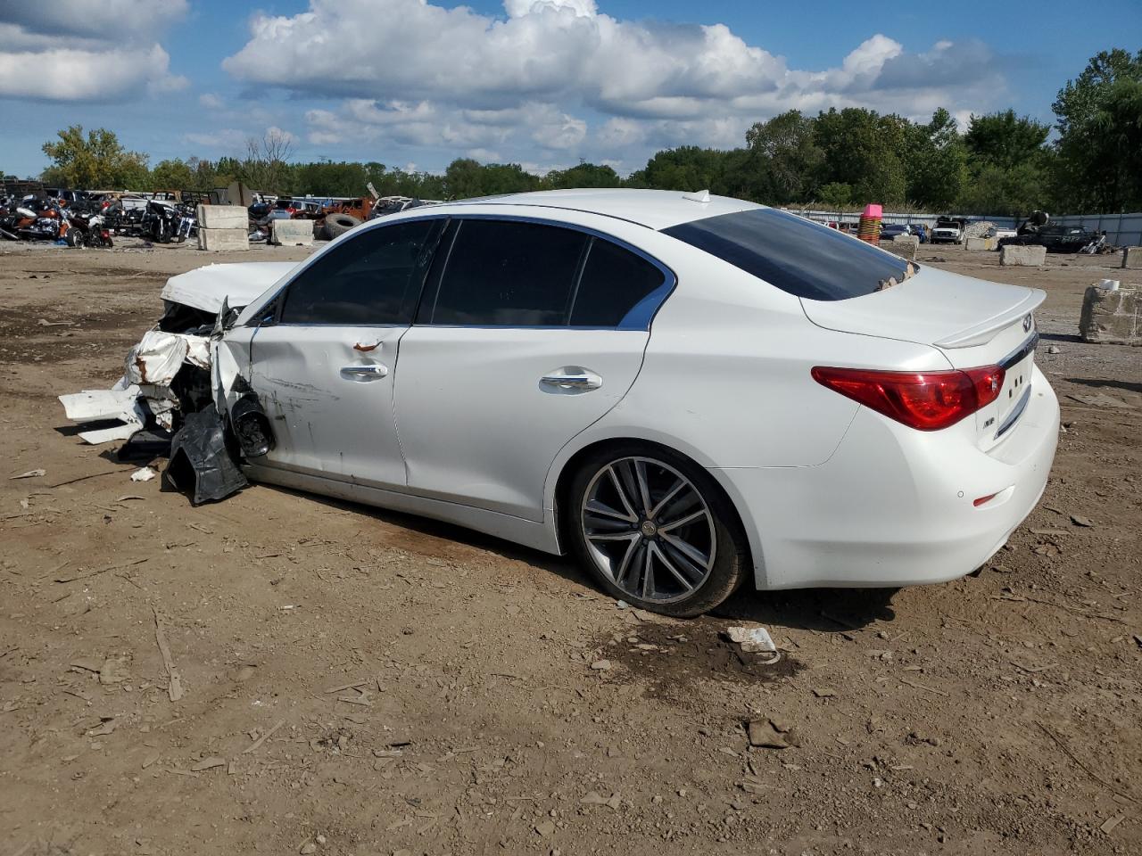 2015 INFINITI Q50 BASE photo 3