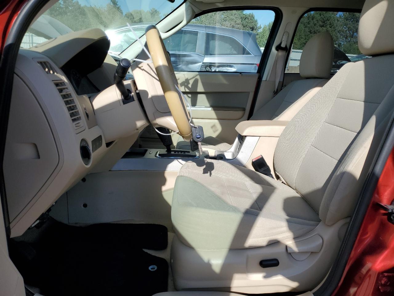 2012 FORD ESCAPE XLT photo 7