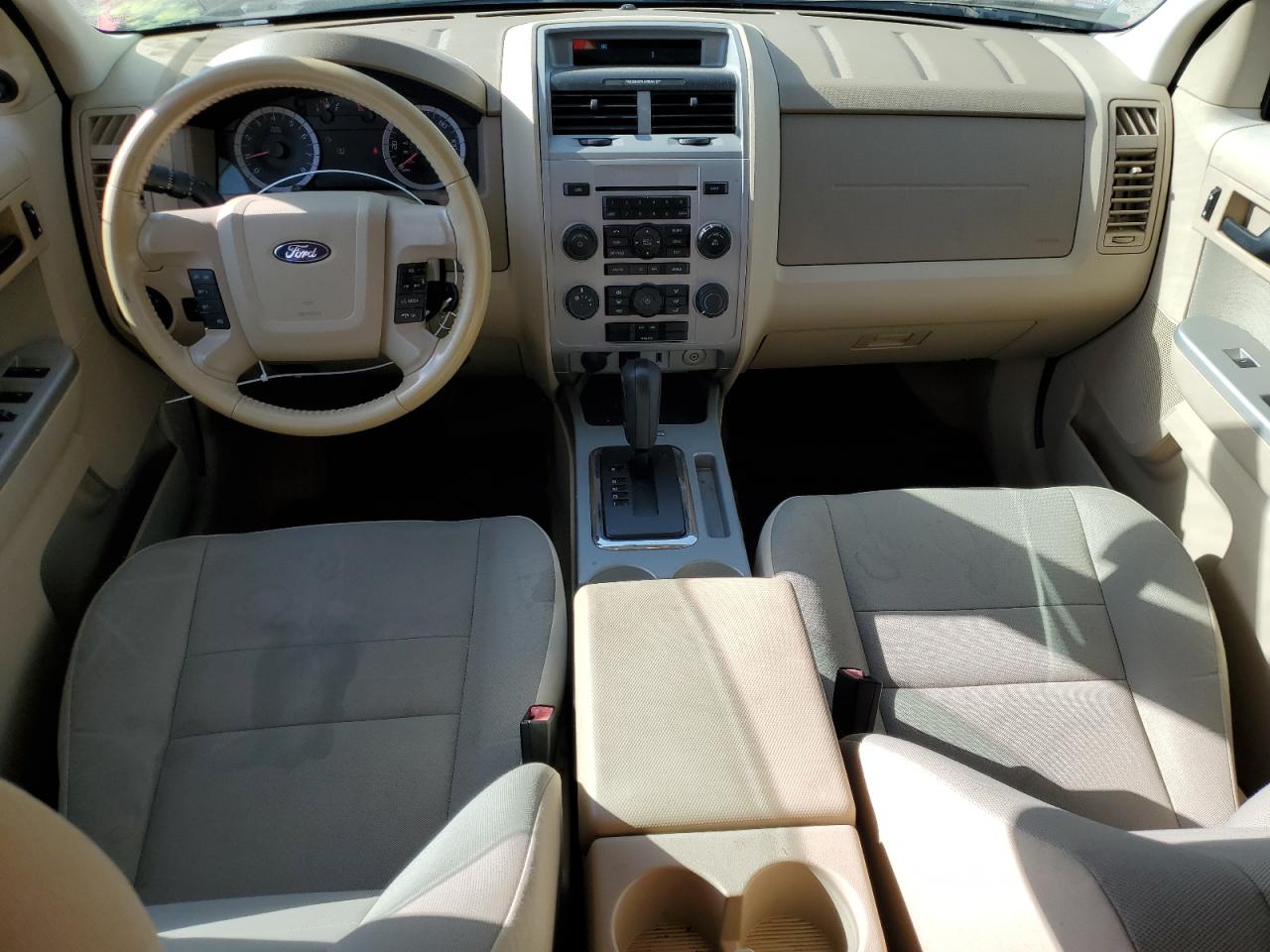 2012 FORD ESCAPE XLT photo 8