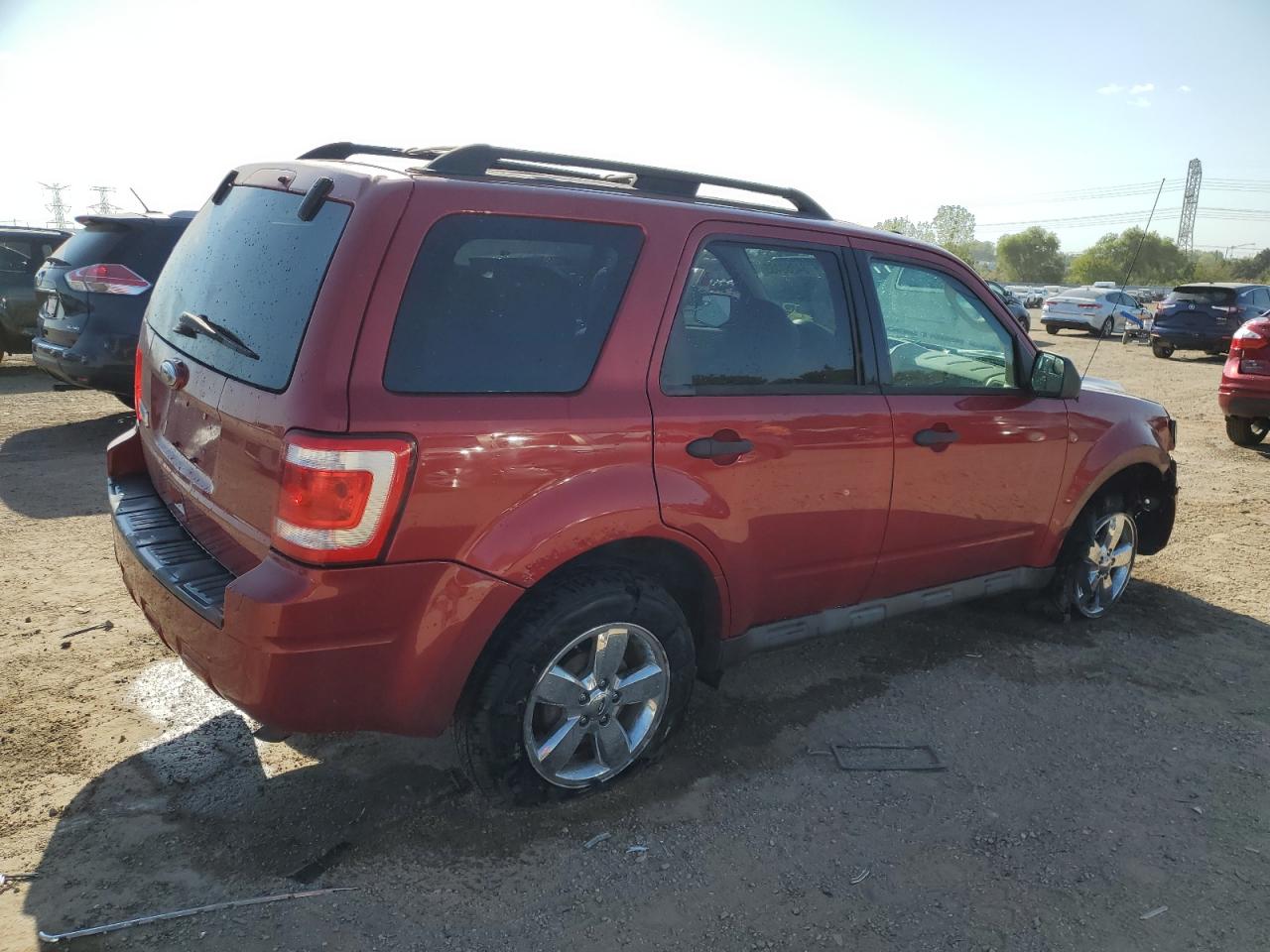 2012 FORD ESCAPE XLT photo 3