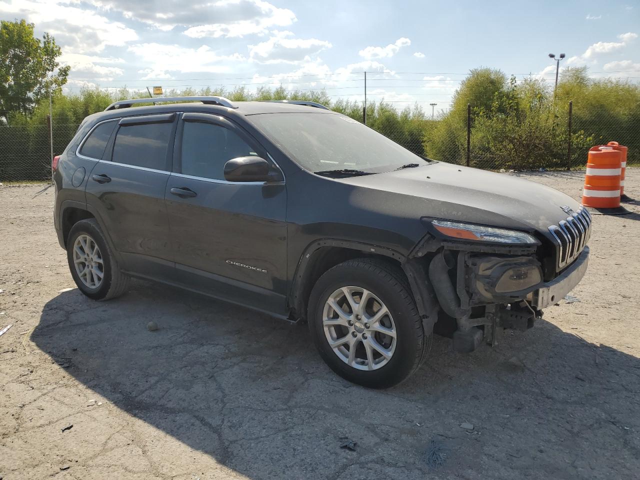 2015 JEEP CHEROKEE LATITUDE photo 7