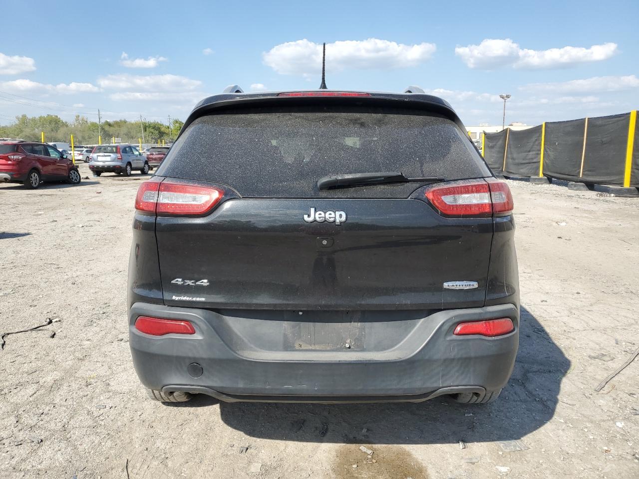 2015 JEEP CHEROKEE LATITUDE photo 11