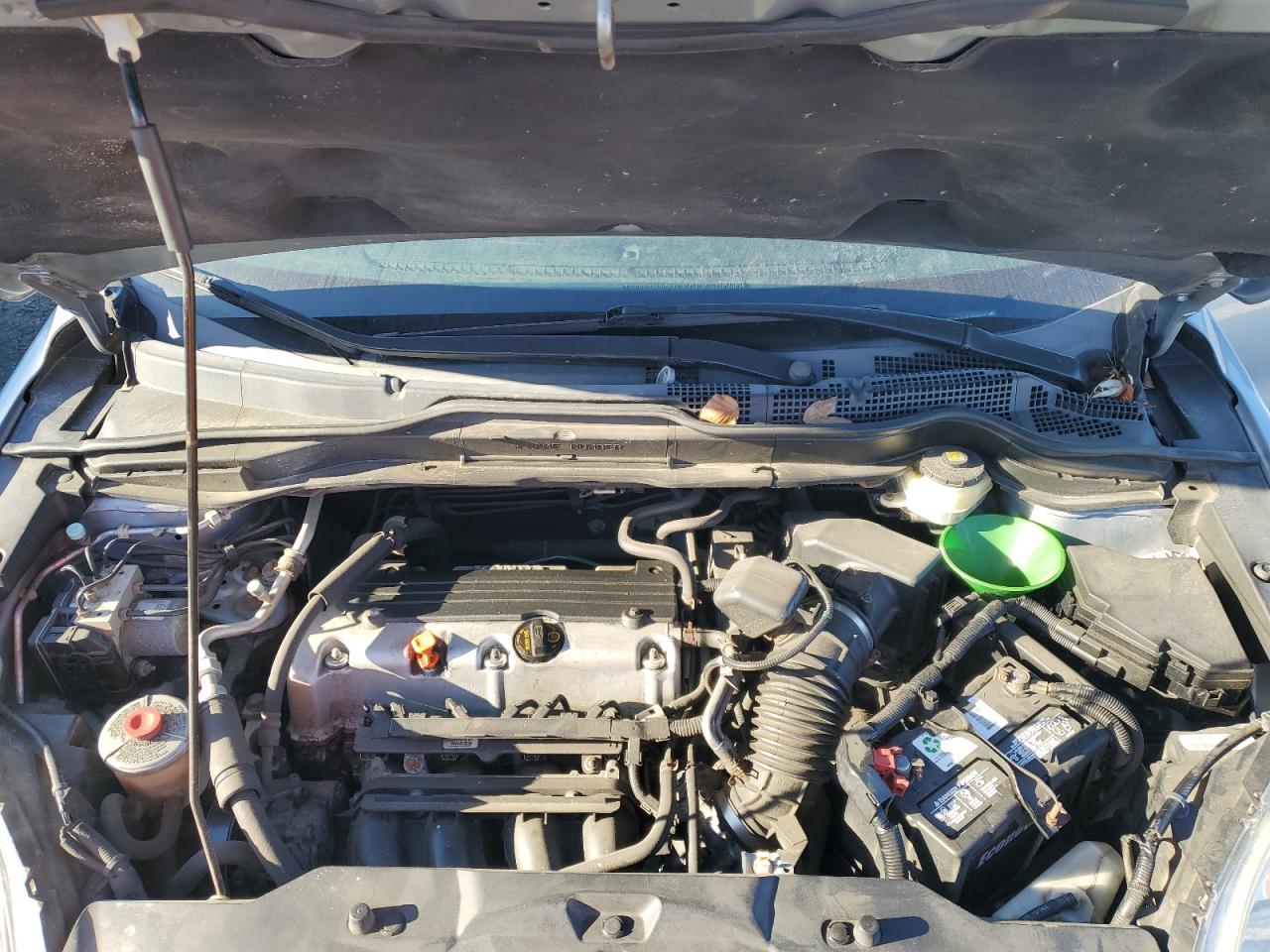2010 HONDA CR-V LX photo 31