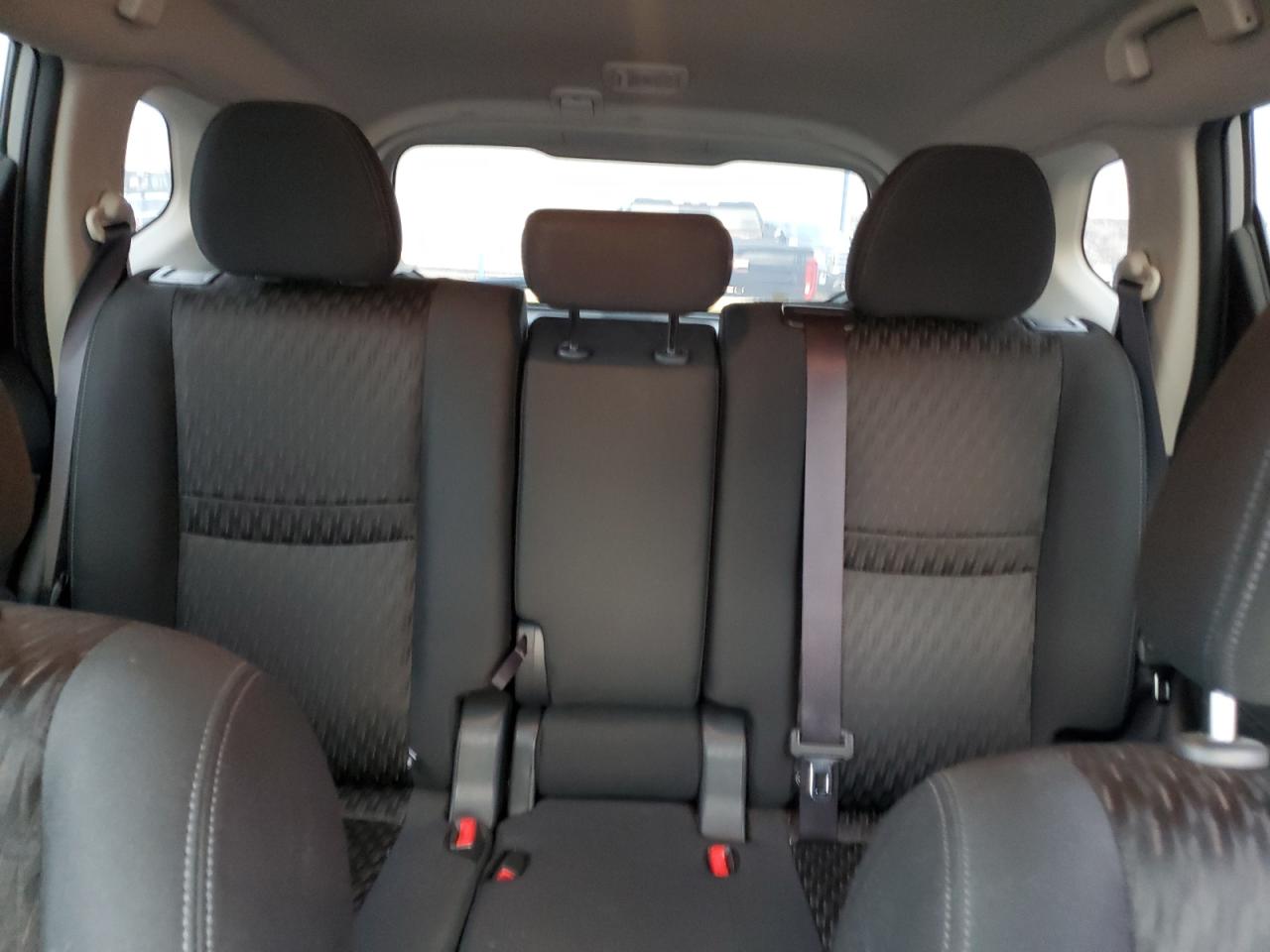 2018 NISSAN ROGUE SV photo 28