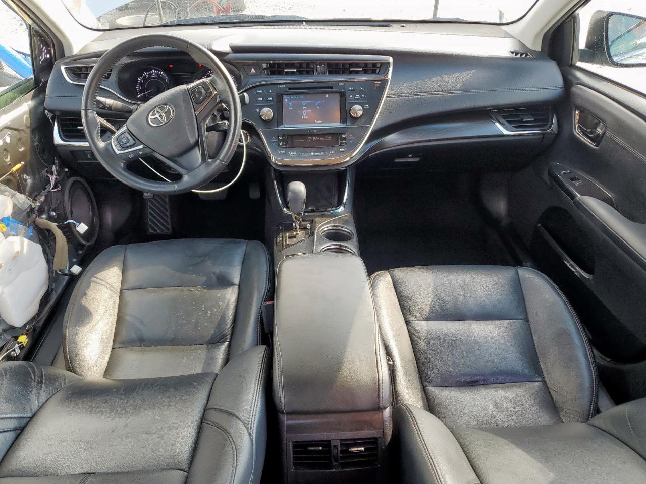 2016 TOYOTA AVALON XLE photo 8