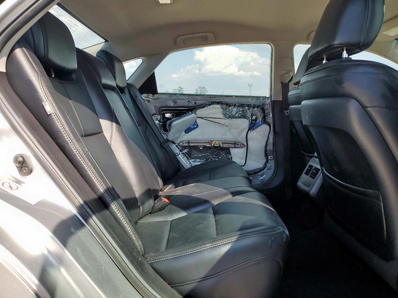 2016 TOYOTA AVALON XLE photo 10