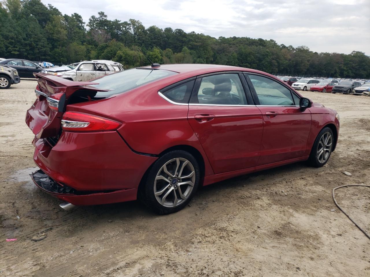 2017 FORD FUSION SE photo 5