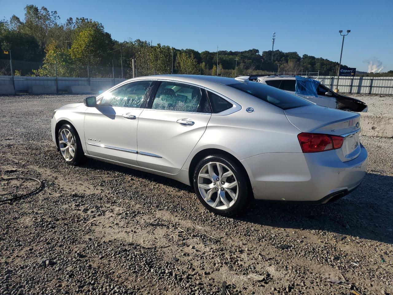 2018 CHEVROLET IMPALA PREMIER photo 2