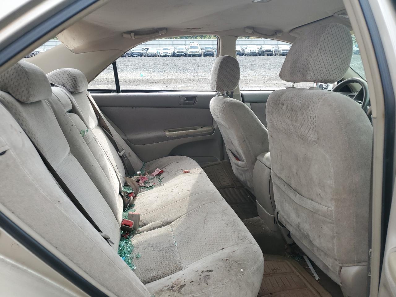 2003 TOYOTA CAMRY LE photo 10