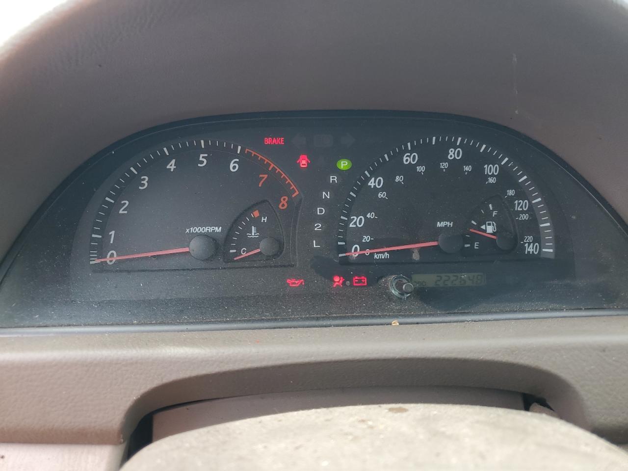 2003 TOYOTA CAMRY LE photo 9
