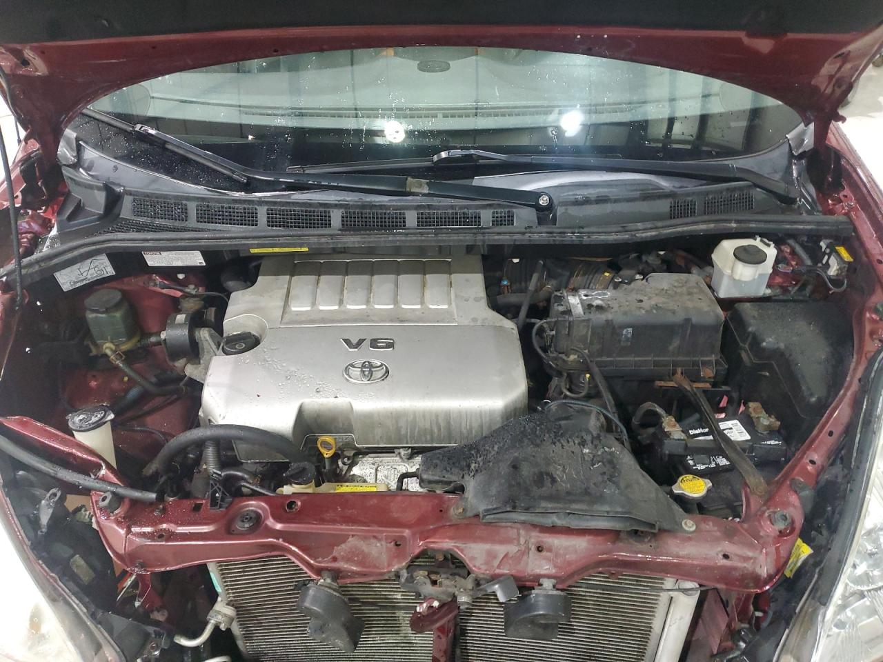 2008 TOYOTA SIENNA XLE photo 23