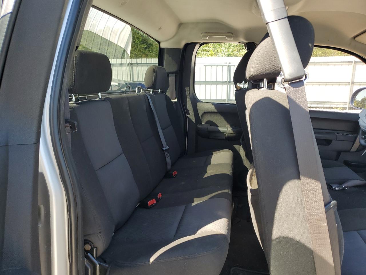 2010 CHEVROLET SILVERADO C1500 LS photo 19