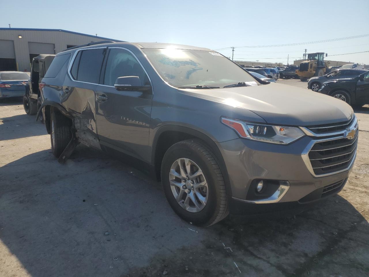 2019 CHEVROLET TRAVERSE LT photo 4