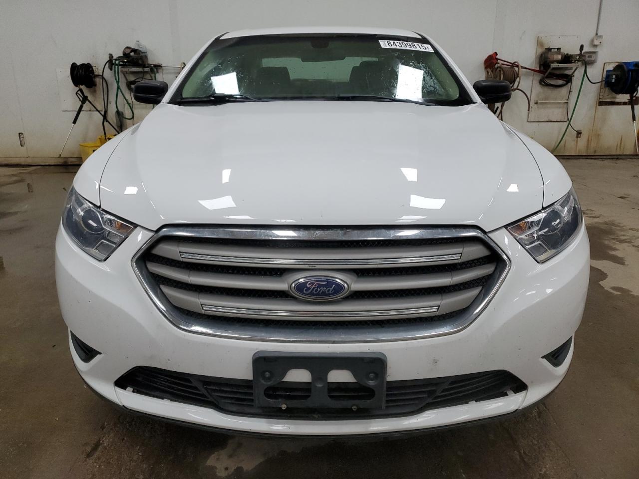2018 FORD TAURUS SE photo 5