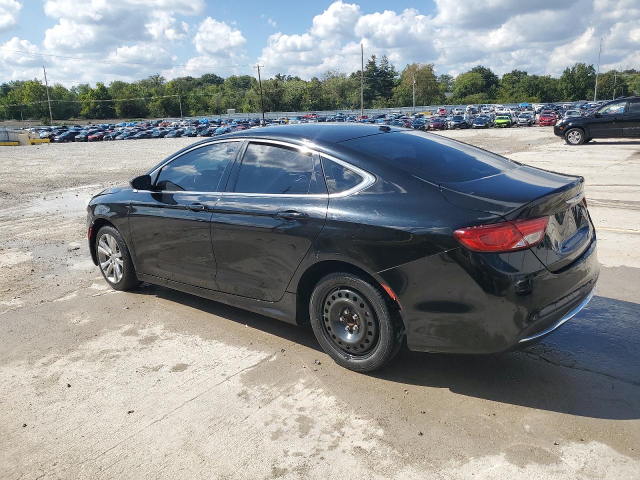 2015 CHRYSLER 200 LIMITED photo 2