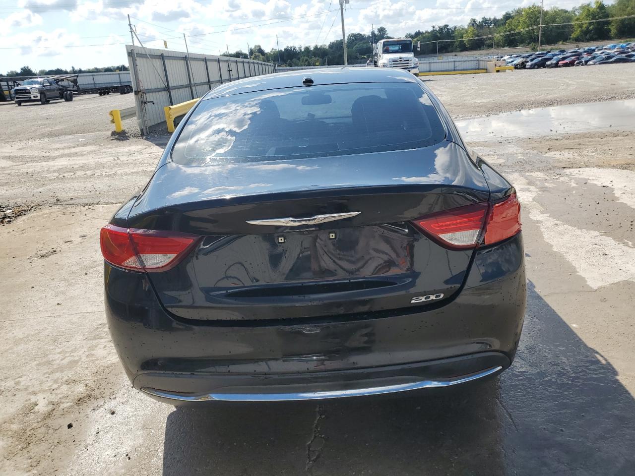 2015 CHRYSLER 200 LIMITED photo 6