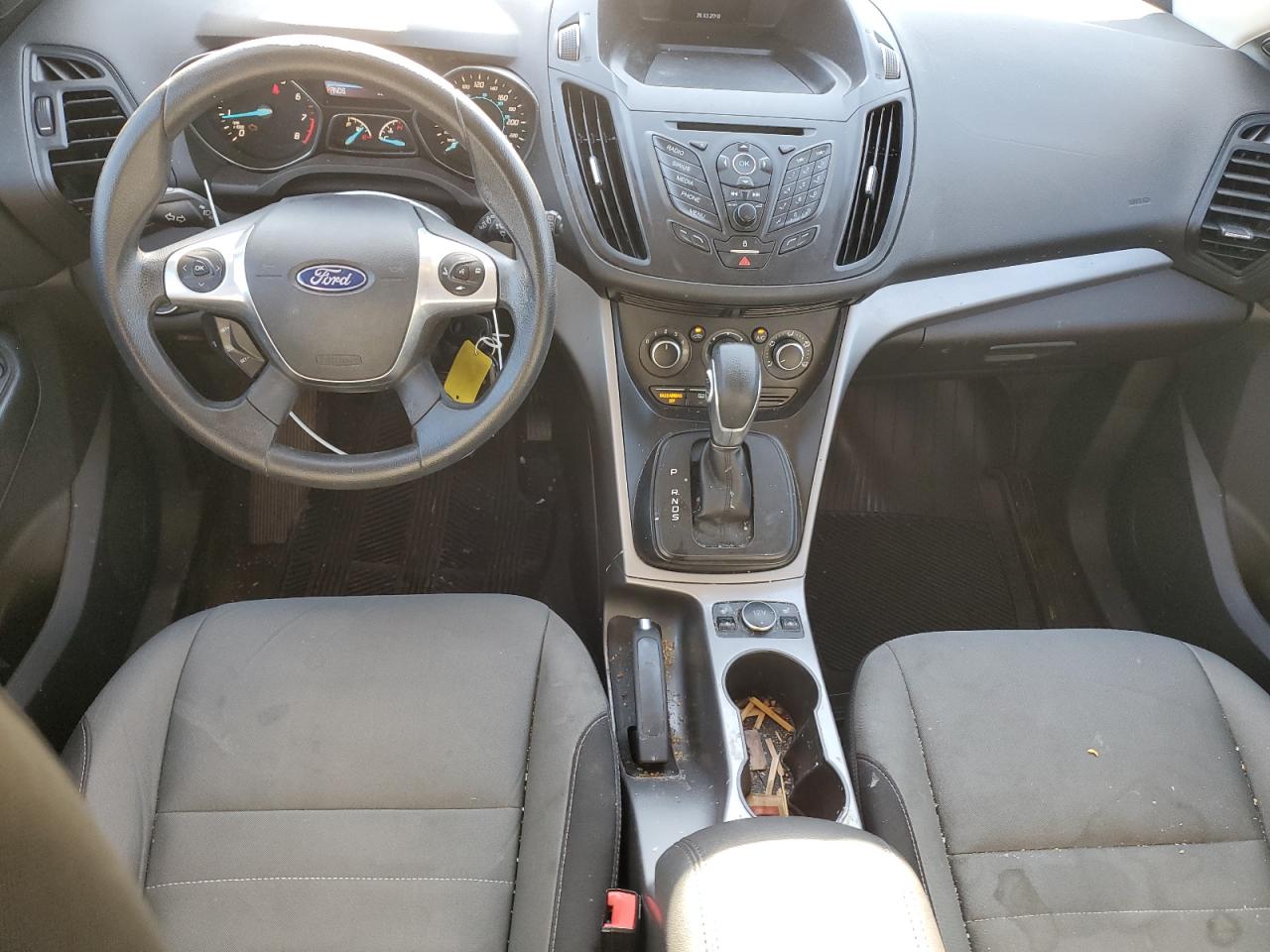 2016 FORD ESCAPE photo 8