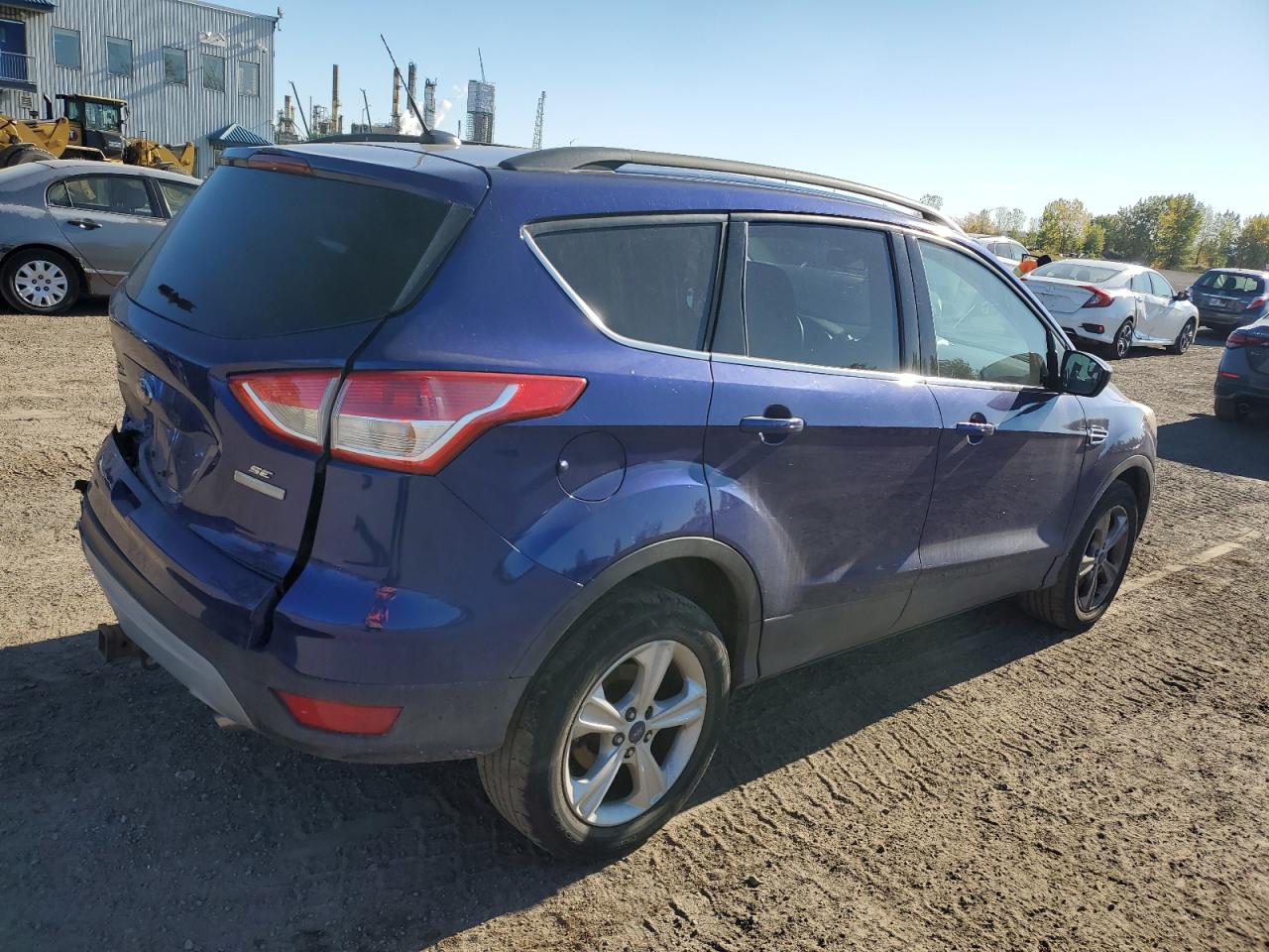 2016 FORD ESCAPE photo 3