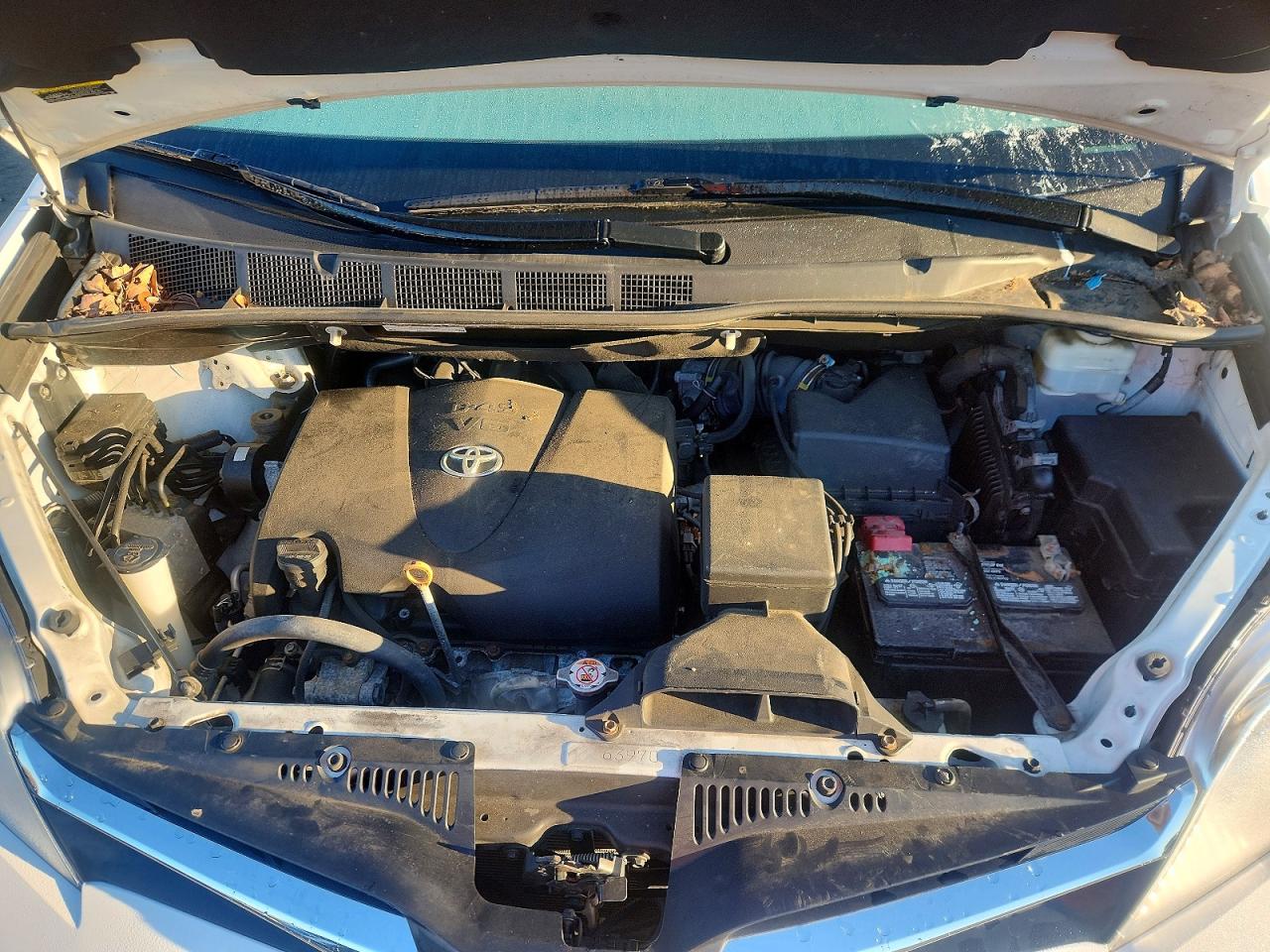 2020 TOYOTA SIENNA LE 8-PASSENGER photo 12