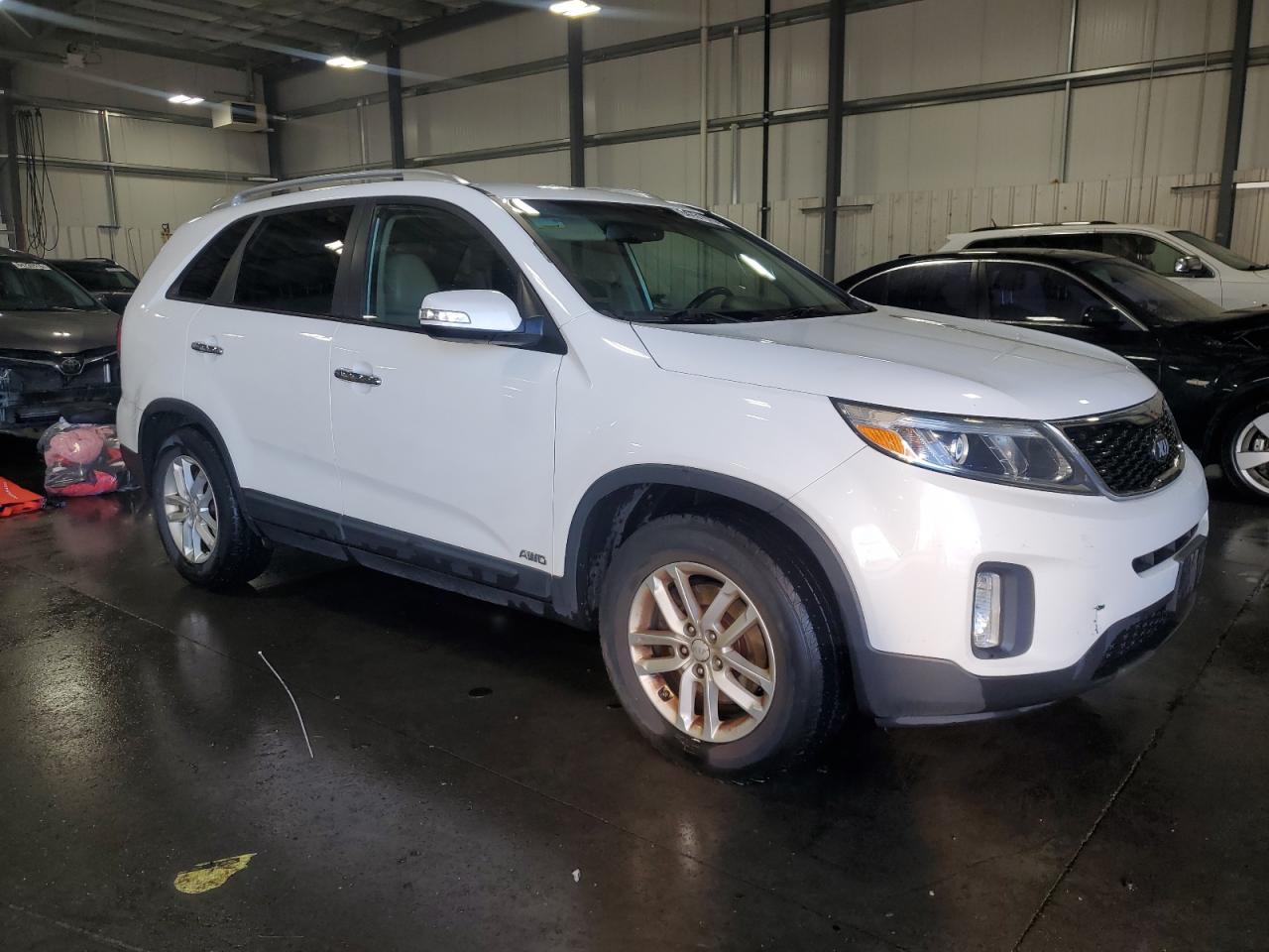 2014 KIA SORENTO LX photo 7