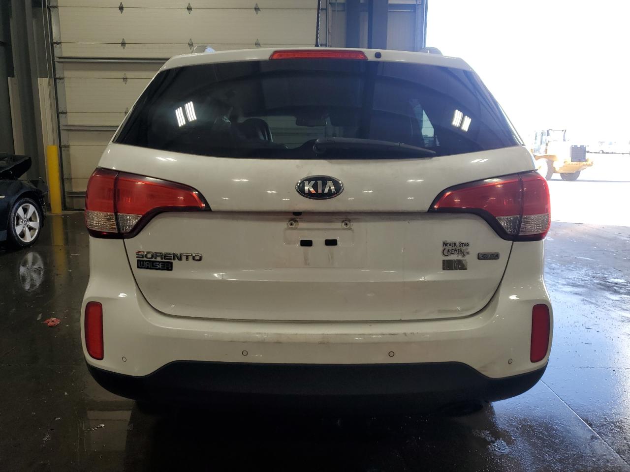 2014 KIA SORENTO LX photo 11