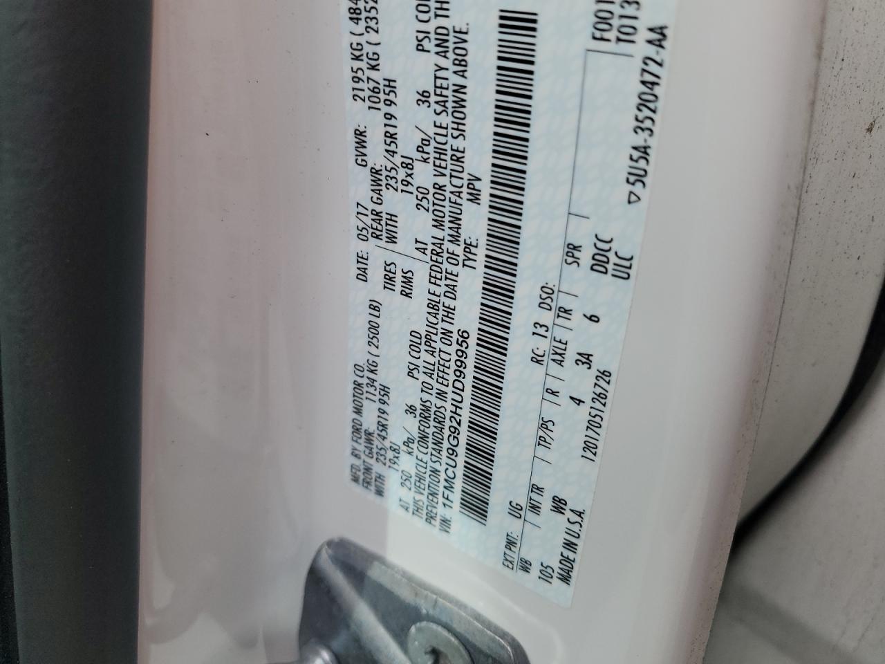 2017 FORD ESCAPE SE photo 27