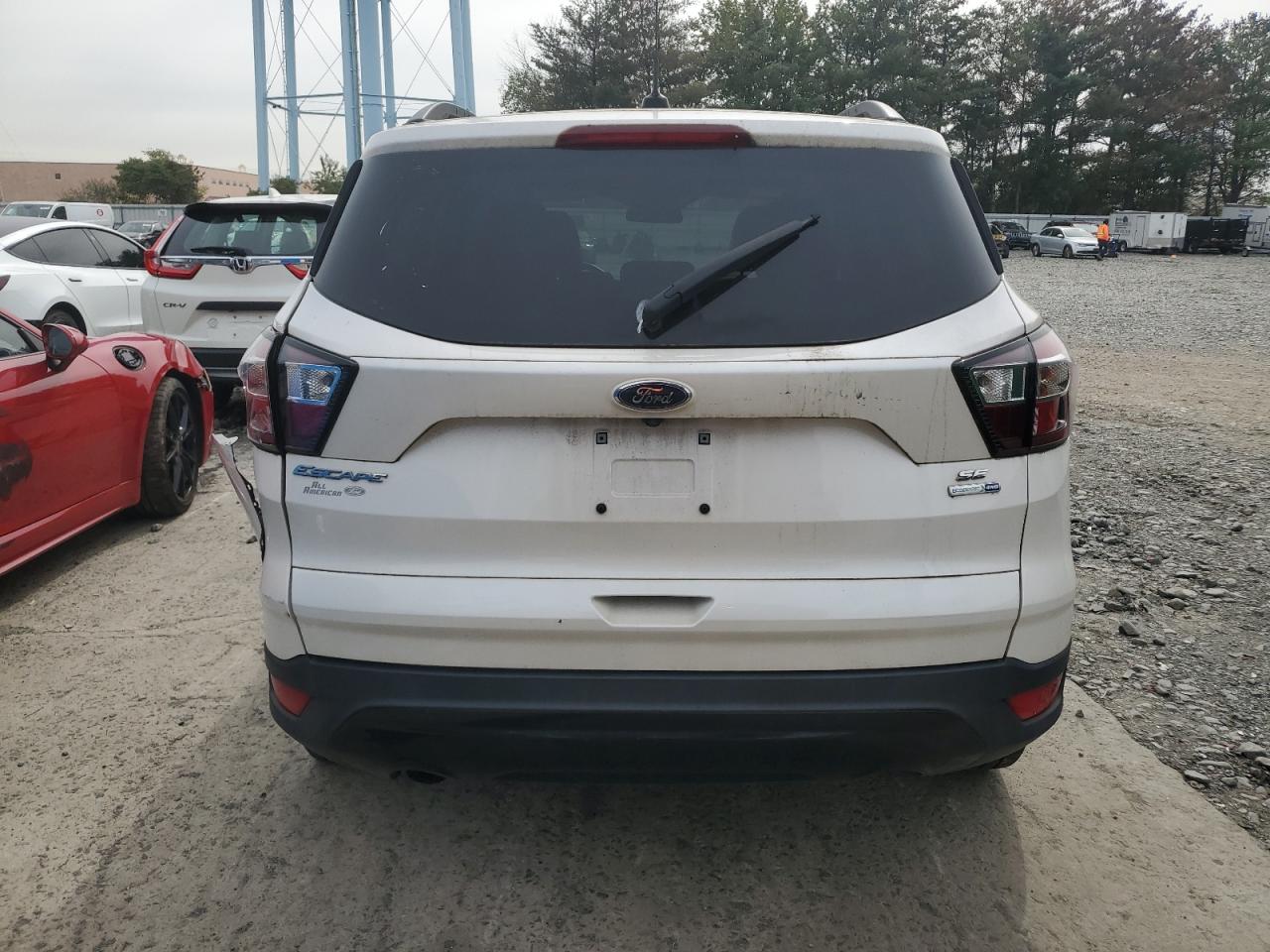 2017 FORD ESCAPE SE photo 11