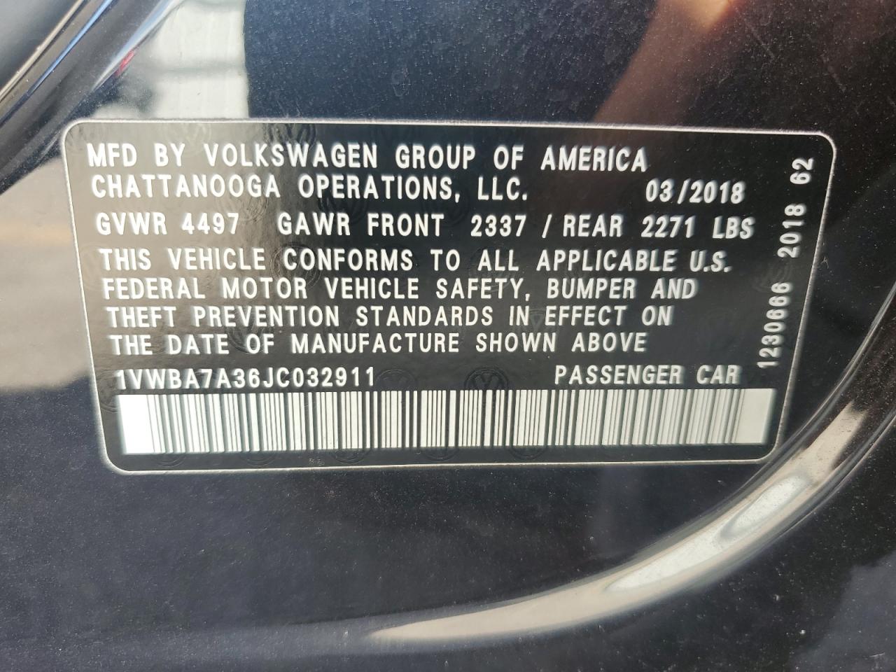 2018 VOLKSWAGEN PASSAT SE photo 34