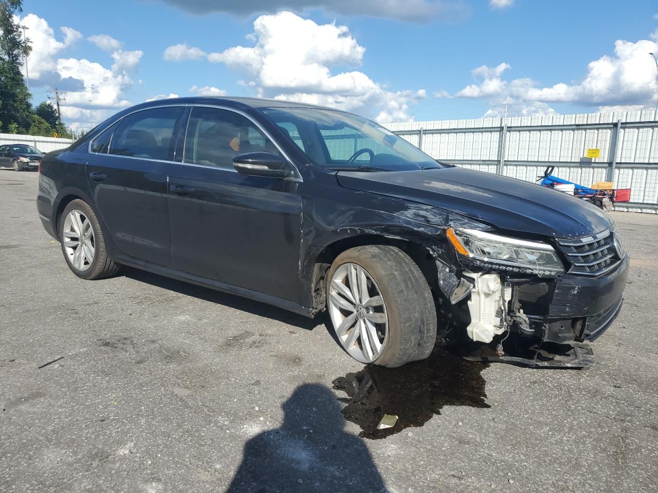 2018 VOLKSWAGEN PASSAT SE photo 10