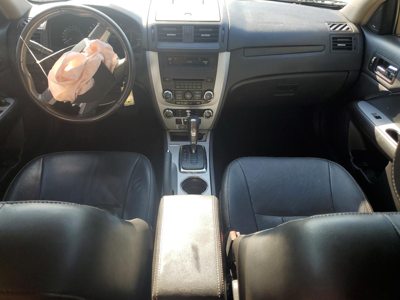 2010 MERCURY MILAN PREMIER photo 22