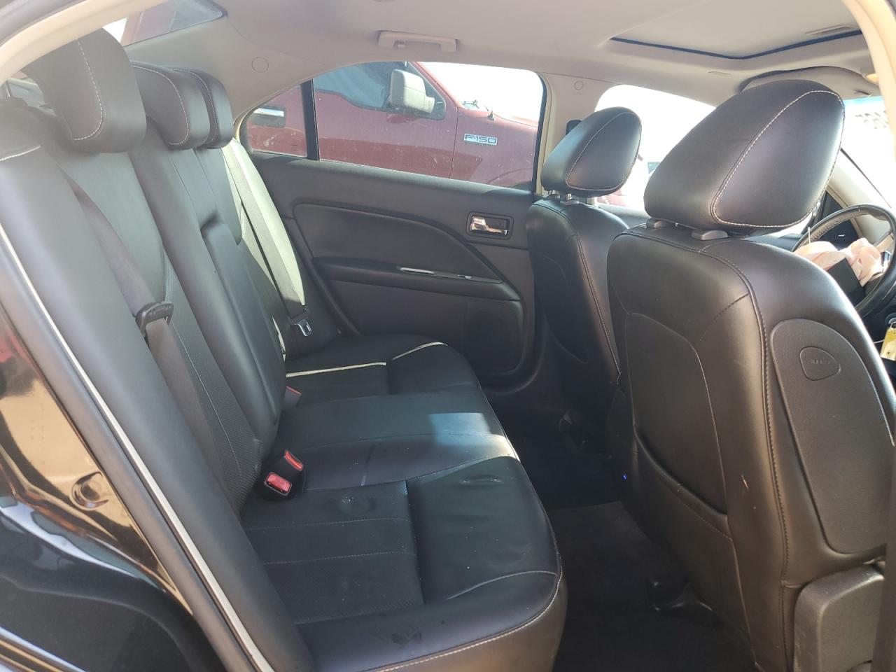 2010 MERCURY MILAN PREMIER photo 28