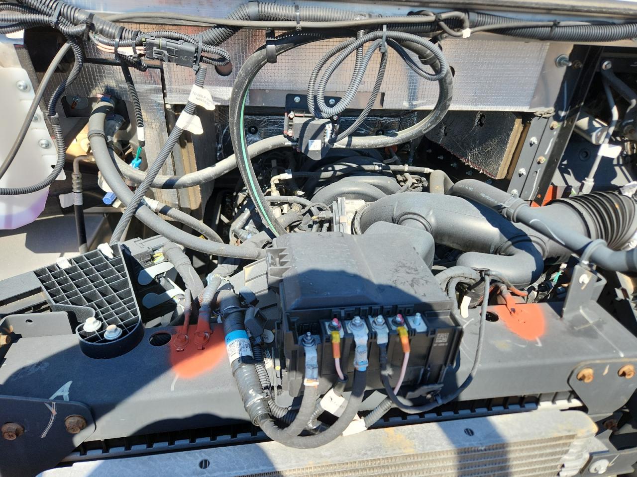 2023 FORD F59 photo 11