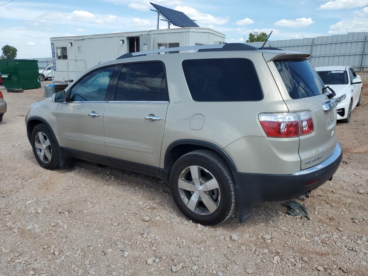 2010 GMC ACADIA SLT-1 photo 2