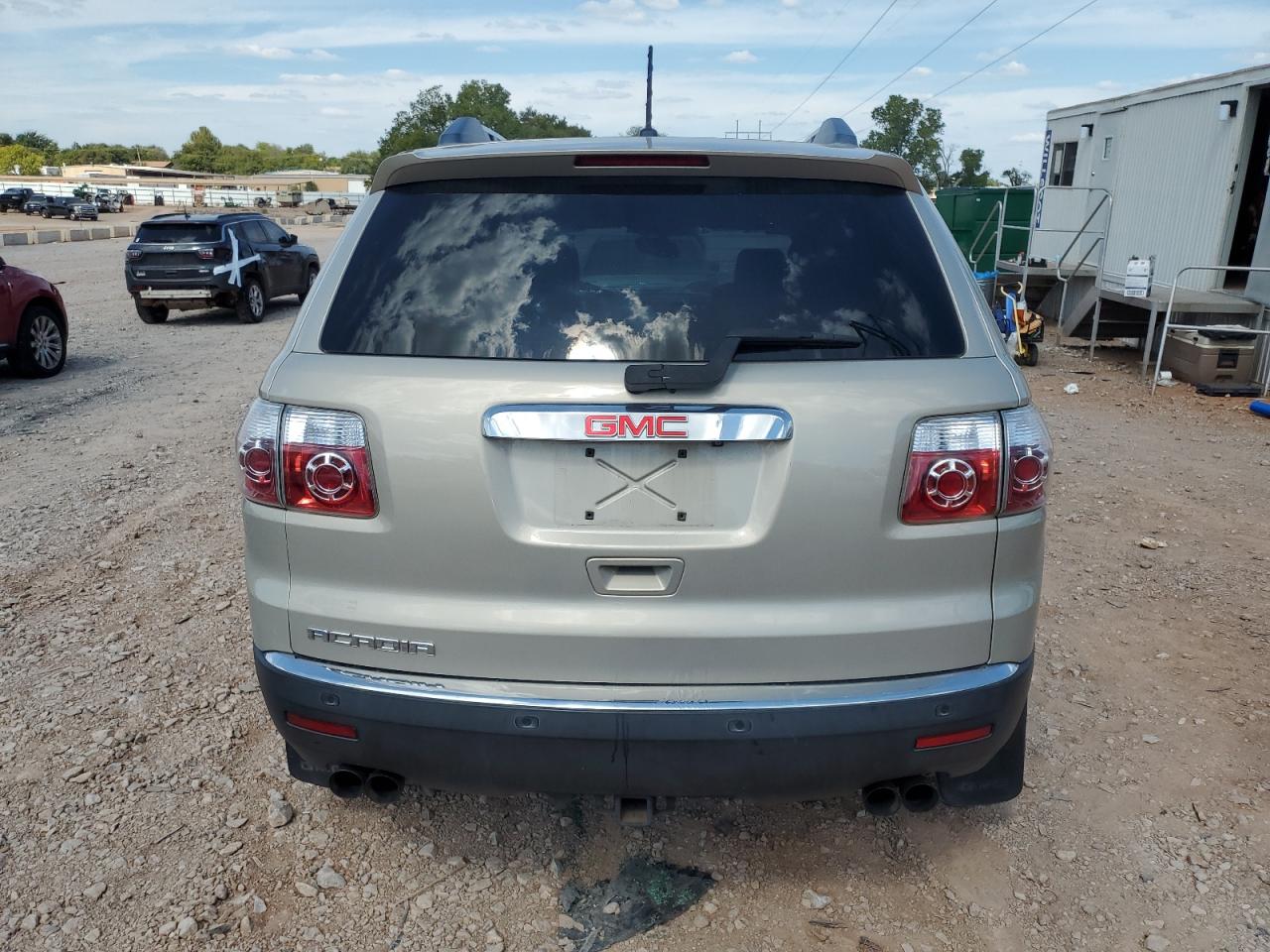 2010 GMC ACADIA SLT-1 photo 6