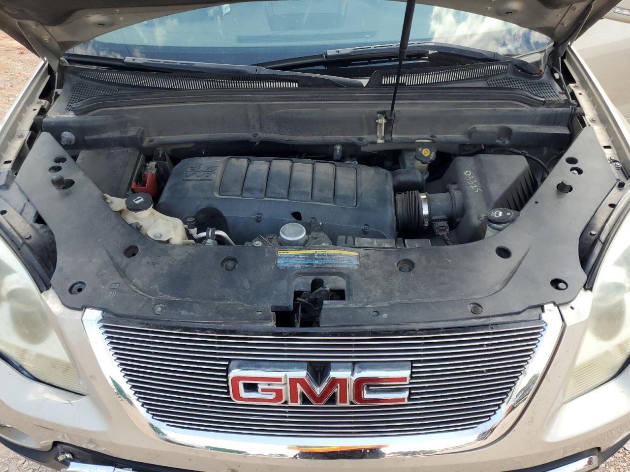 2010 GMC ACADIA SLT-1 photo 12