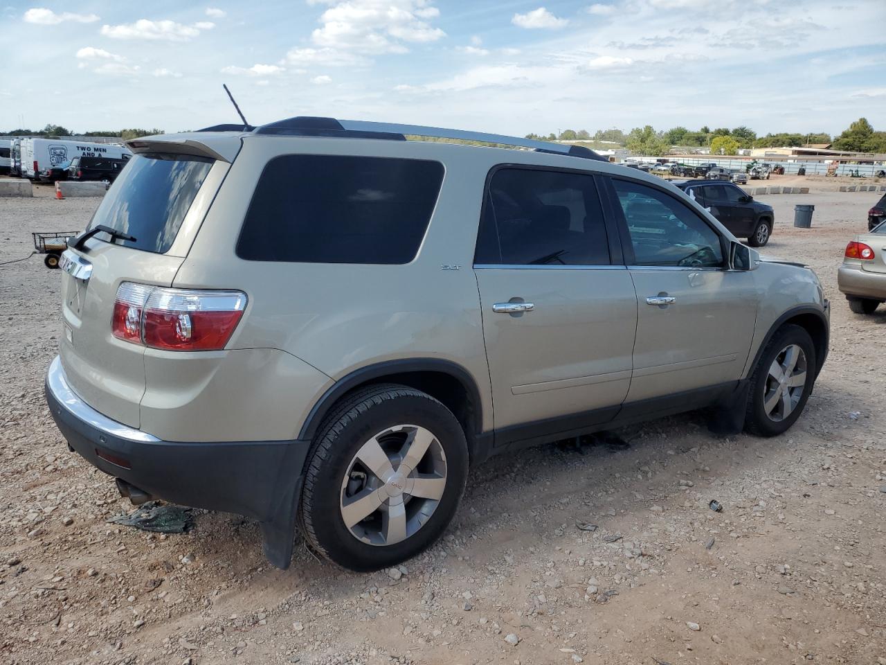 2010 GMC ACADIA SLT-1 photo 3