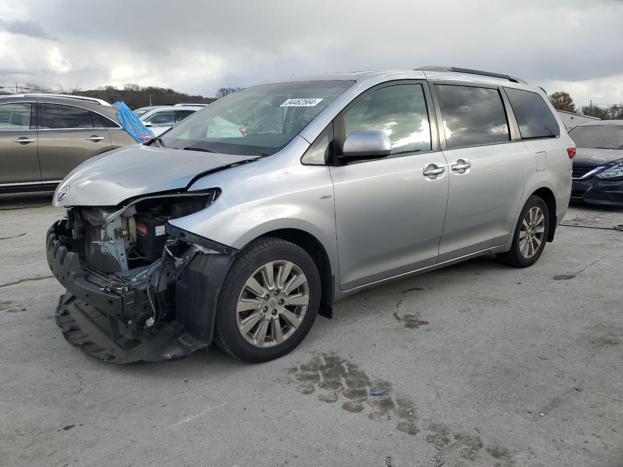 2016 TOYOTA SIENNA