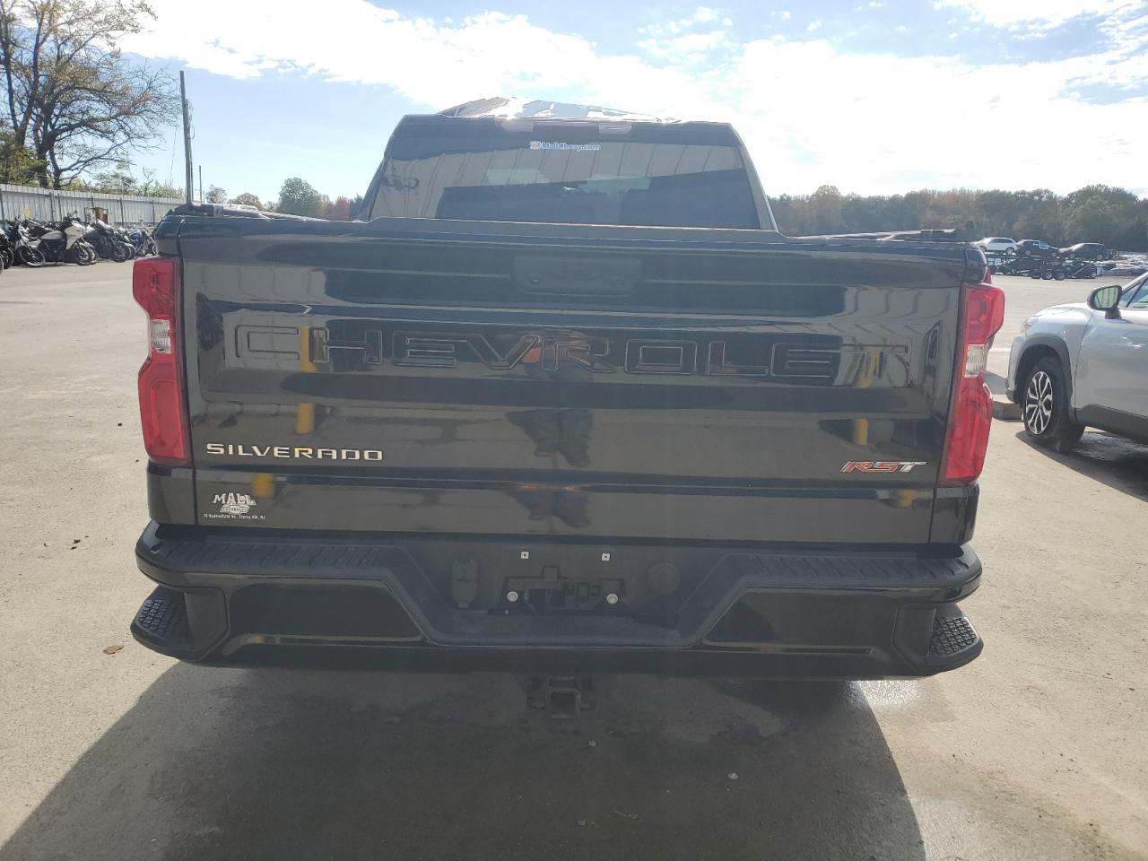 2023 CHEVROLET SILVERADO K1500 RST photo 6