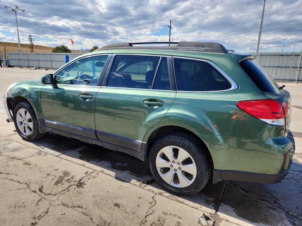 2012 SUBARU OUTBACK 2.5I PREMIUM photo 2