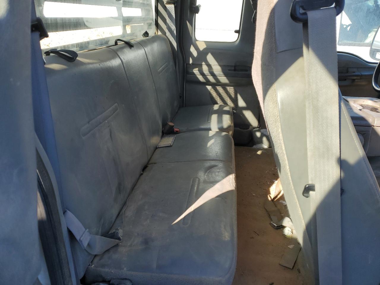 2004 FORD F350 SUPER DUTY photo 28